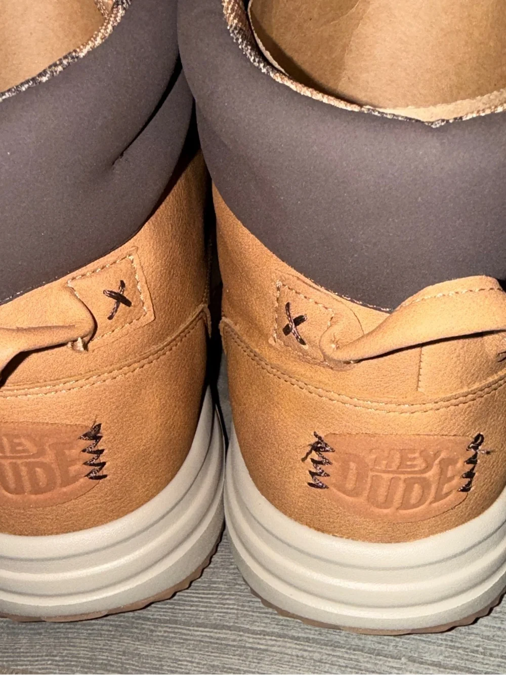 Hey Dude brand new